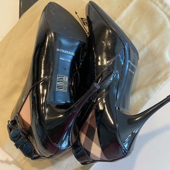 Authentic Burberry ankle boots size 40 - Picture 6 of 8